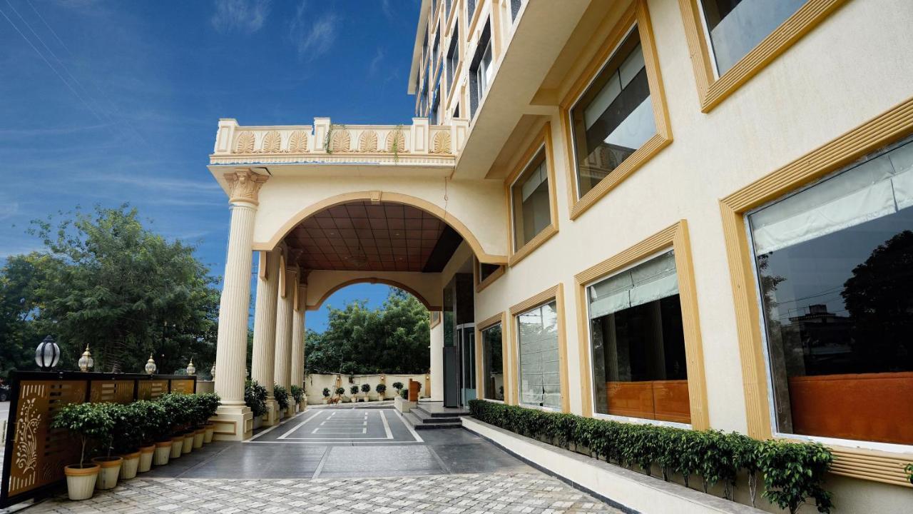Hotel The Fern Residency Sarnath Váránasí Exteriér fotografie