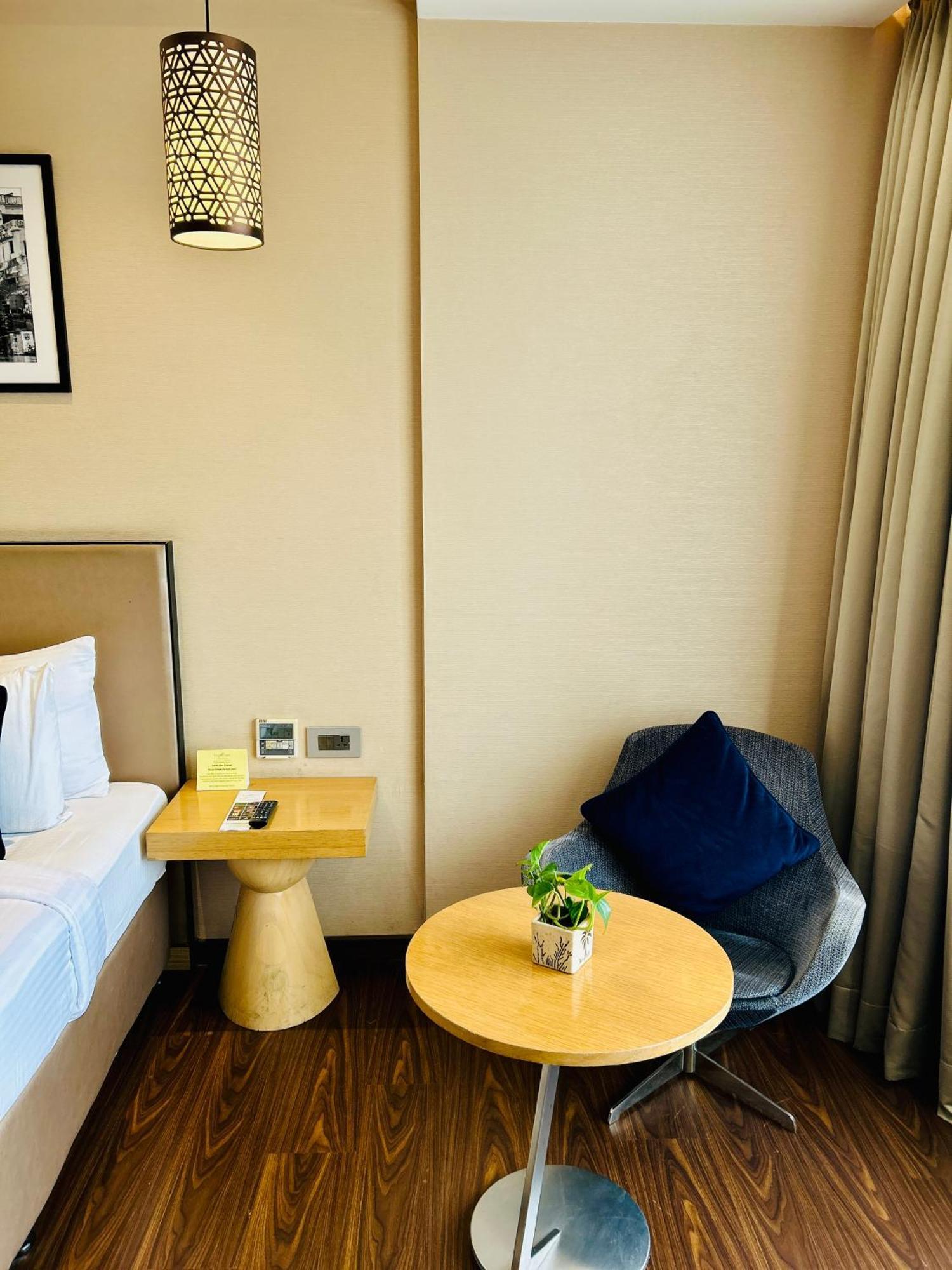 Hotel The Fern Residency Sarnath Váránasí Exteriér fotografie